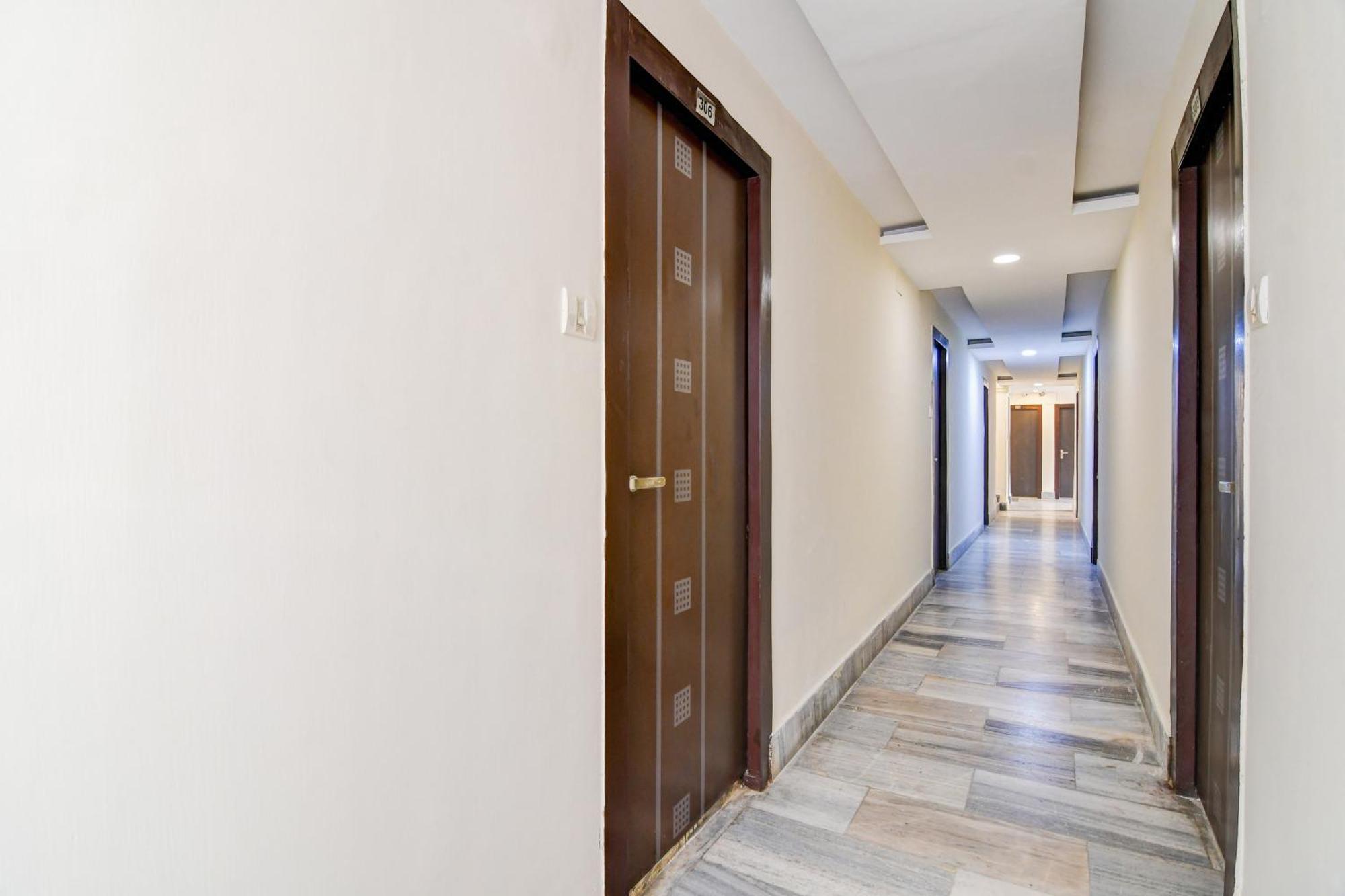 Super Hotel O Sarat Bose Road Formerly Shree Guest House Kolkata Luaran gambar